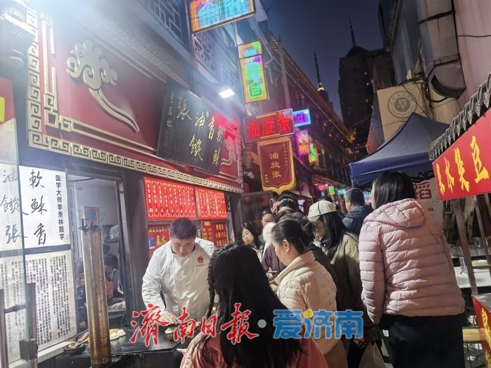 “泉”在济南过大年｜人气如潮，消费火热！欧亚大观园历史文化街区年味十足