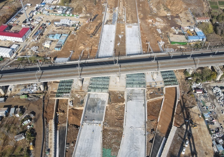 项目强省会｜奥体西路北延下穿铁路桥道路显现雏形