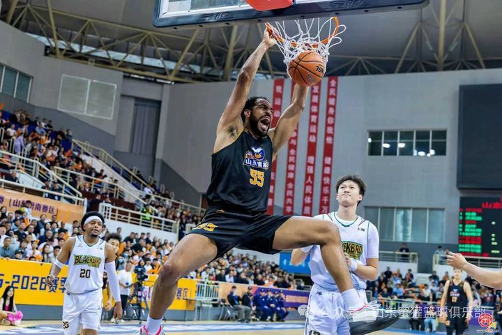 蜜獾主场复仇103比93上海玄鸟，大比分扳成1比1！