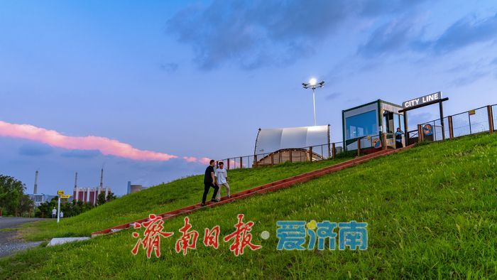 一年四季 泉在济南｜城市公园沉浸式露营成为济南市民休闲娱乐新宠