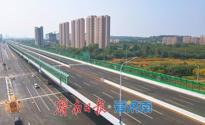 济南工业北路快速路东延项目双向八车道新建高架路展现雄姿