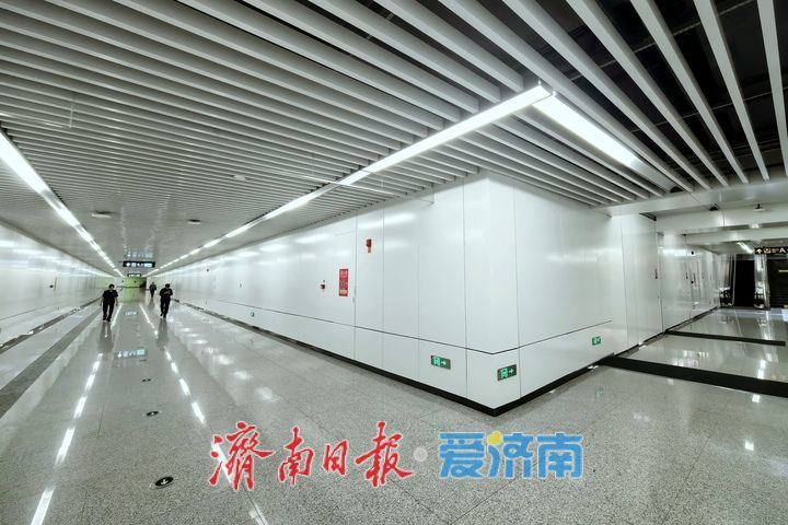 设置下穿经十路通道，济南轨交4号线腊山河公园站A1口启用