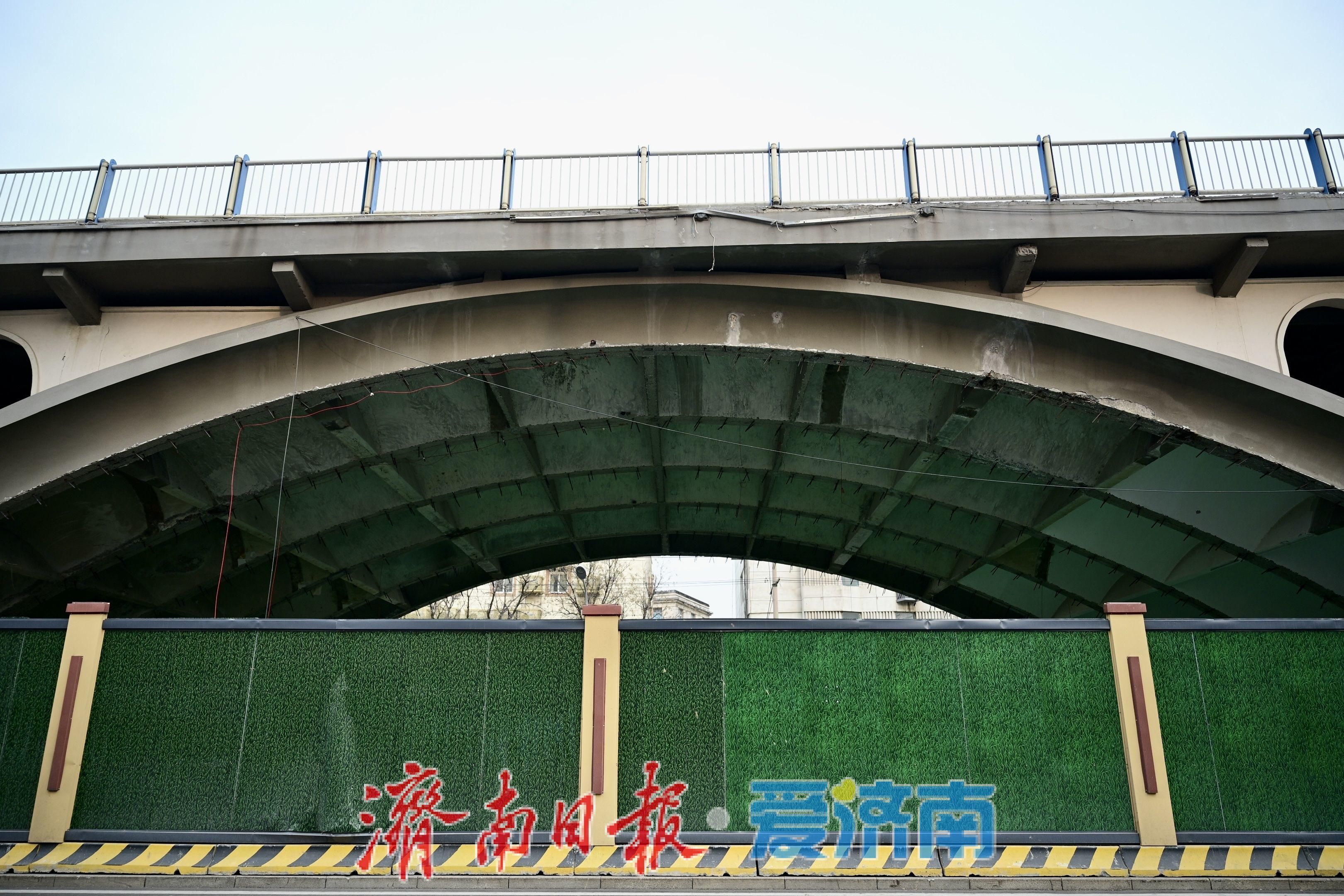 百年天桥精细修缮有序推进 一城记忆悉心守护焕发新生