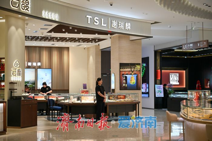 黄金价格回落 济南黄金零售市场进入观望期