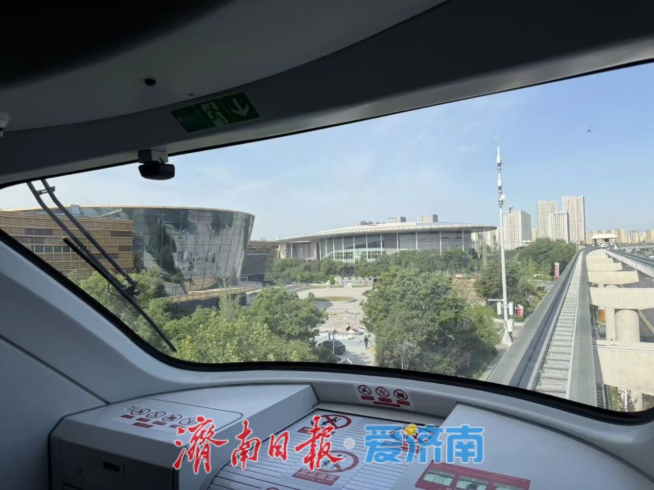 云巴穿行处，新城正“生长” 云巴显著提升东部居民通勤体验