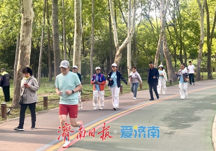 一年四季 泉在济南｜假期尾声不“躺平”健身打卡活力满满