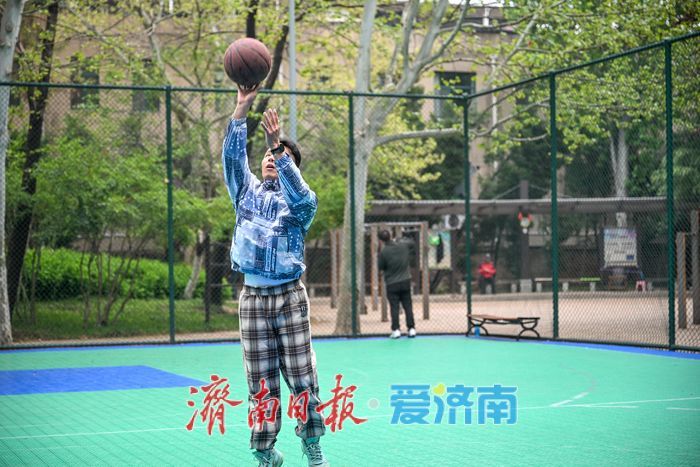 一年四季 泉在济南丨济南森林公园变身“全民健身房” 运动热潮映照城市健康新风尚
