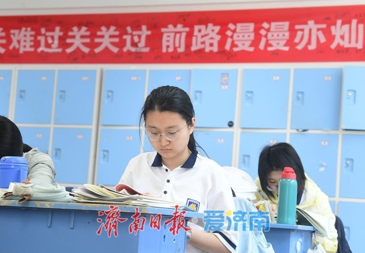 笔锋所至心所向，六月高考梦启航