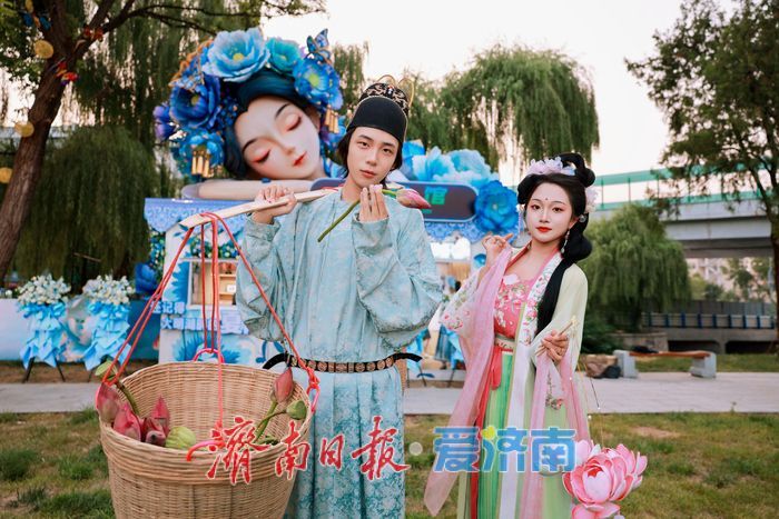 打卡新去处！济南大明湖“雨荷馆”开门纳客，雨荷IP体验更丰富