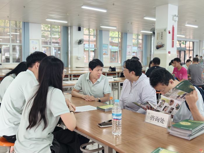 访校直击！这里有高颜值校园+硬核育人实力