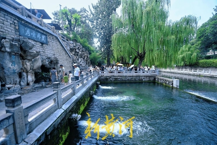 一年四季 泉在济南丨泉茶配瓜，亲水撒欢，在济南就推荐这些地方