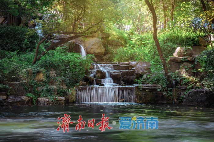 一年四季 泉在济南丨趵突泉水位攀升至28.92米，景区瀑布景点成为新打卡亮点