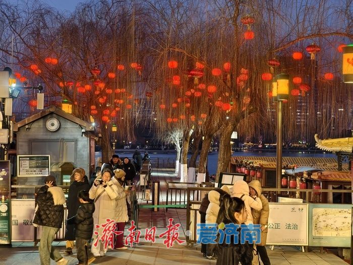 张灯结彩迎新春