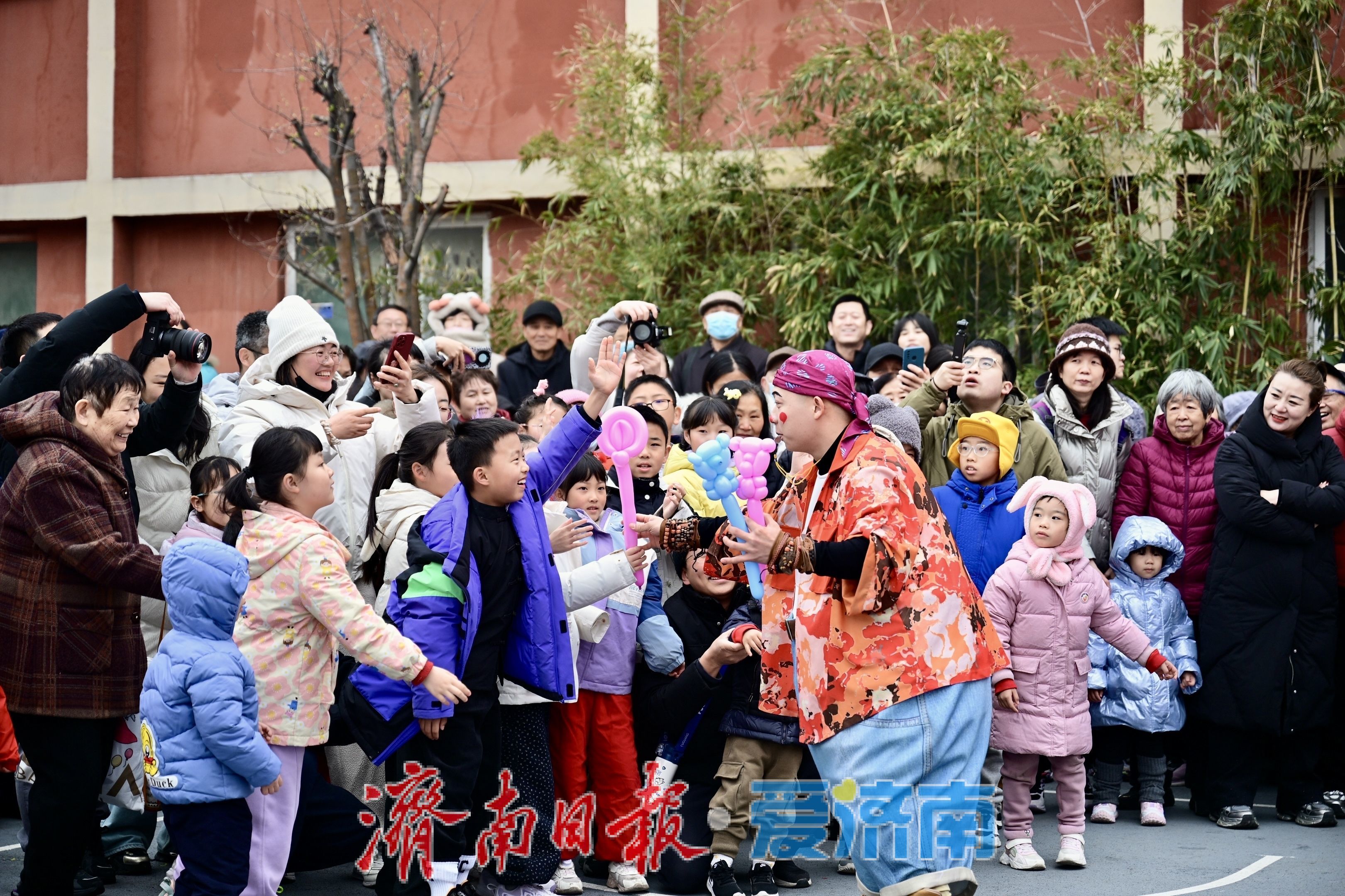 一眼百年，一街好戏！上新街元宵演艺秀惊艳开锣