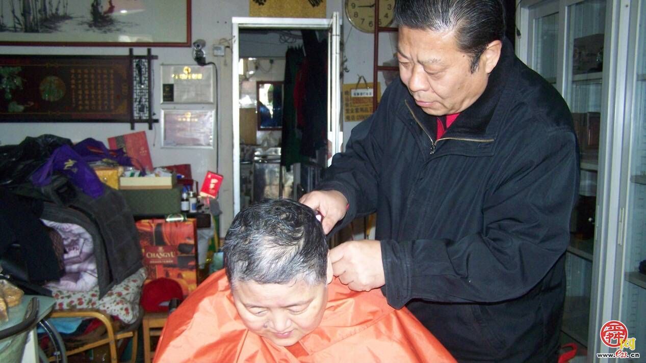 从3人到360人！“房泽安热线”：八年初心如磐，志愿薪火相传