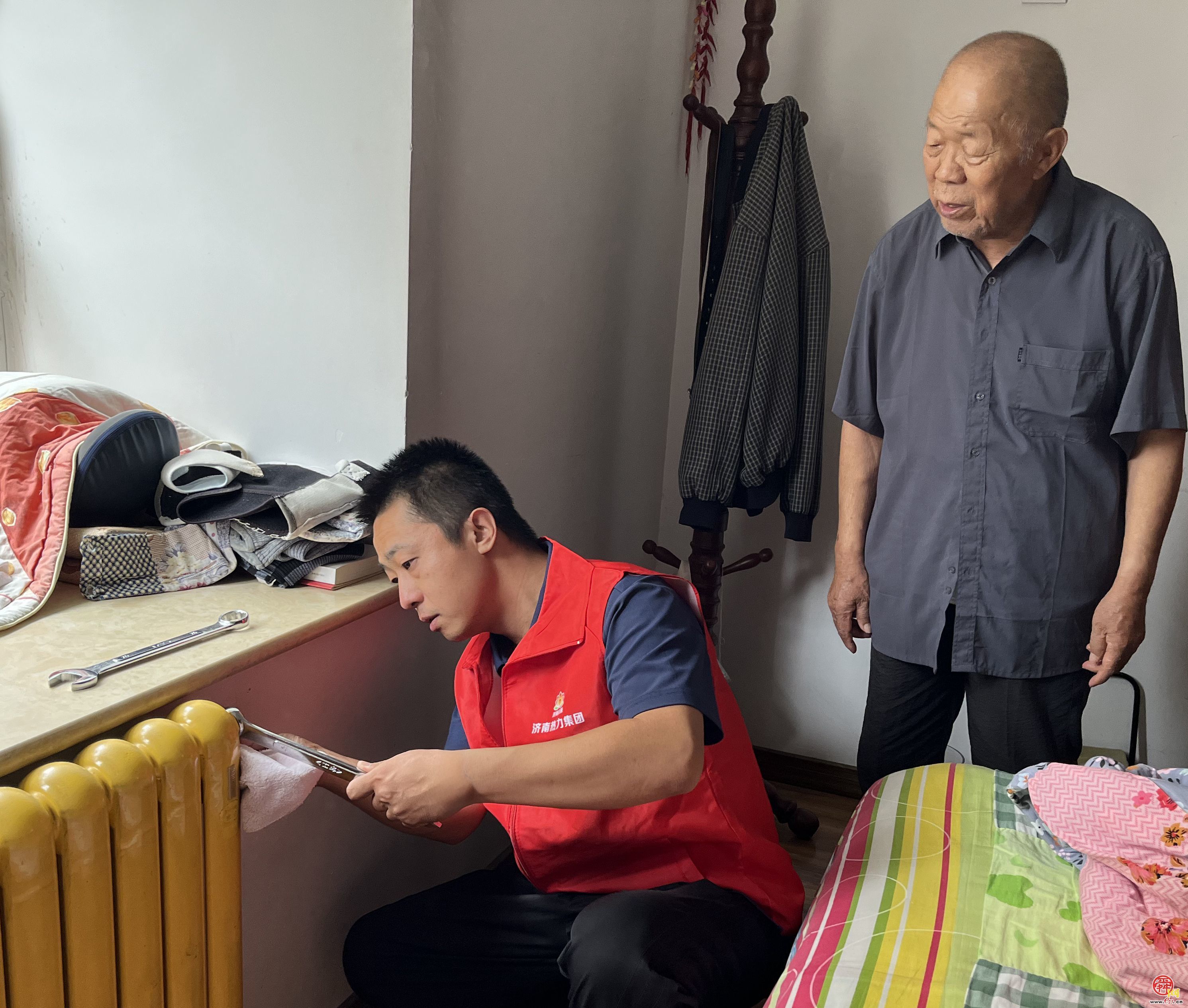 “适老化”服务中的“暖实力”——济南热力集团为“银发经济”注入温暖力量