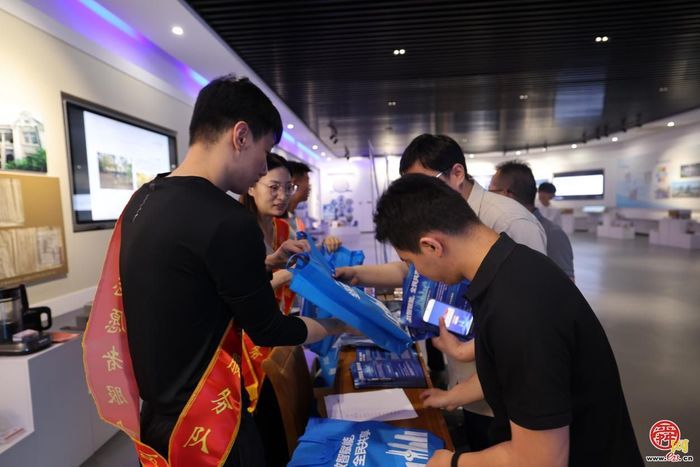 2026年济南市数字素养与技能提升月活动走进槐荫区政务中心