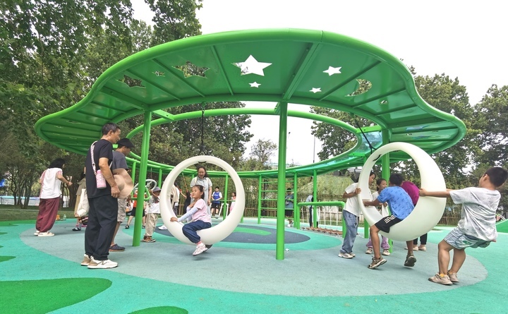 游乐设施一应俱全，济南这处知名景区新添免费“遛娃”好去处