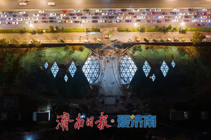 攻坚“最美车站”：泉城公园站昼夜冲刺保通车