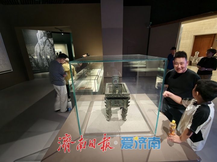 204件（套）泰山相关文物集中亮相！年度重磅大展在山东博物馆开展