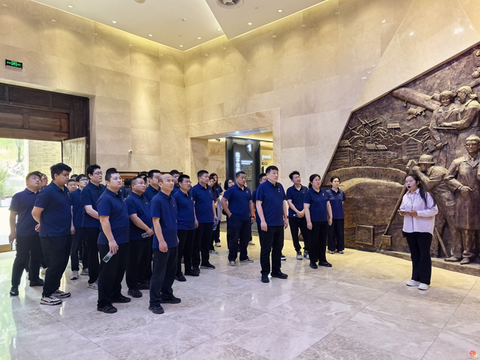 赓续红色血脉凝聚奋进力量——济南热力集团和礼分公司开展主题党日活动