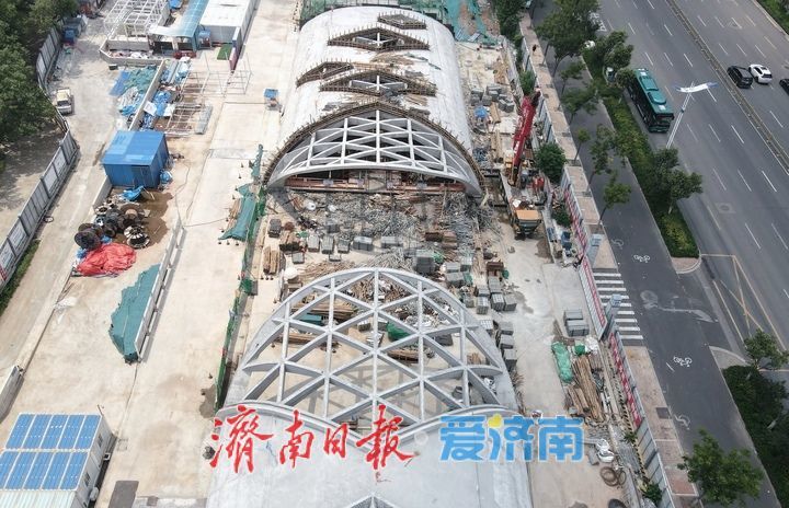 项目强省会｜济南轨交4号线最“浅”车站地上站厅层结构框架全部显现