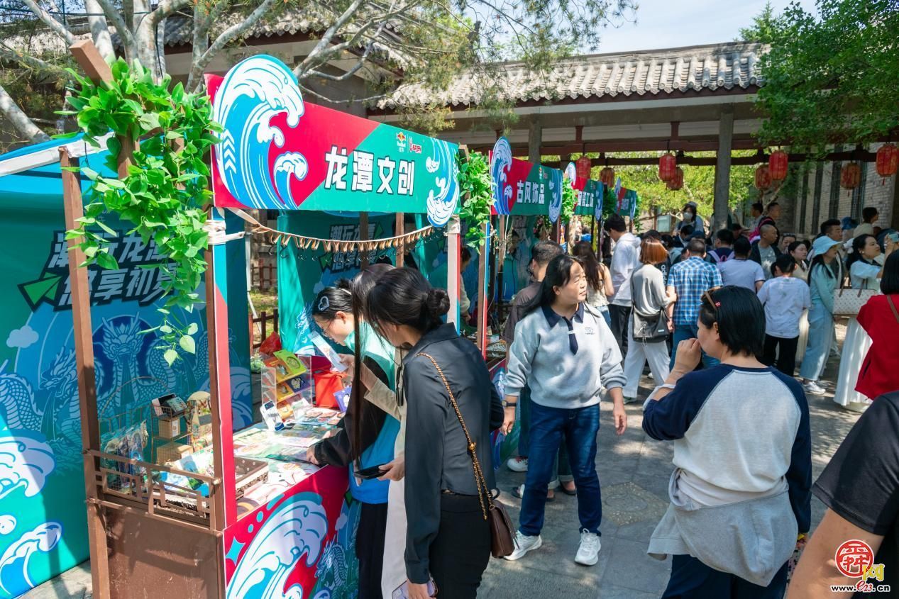 泉城文旅热度拉满 天下第一泉风景区三日迎客90.06万人次