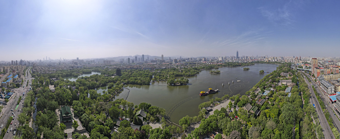 一场春雨过后，邂逅大明湖水墨氤氲的春日浪漫