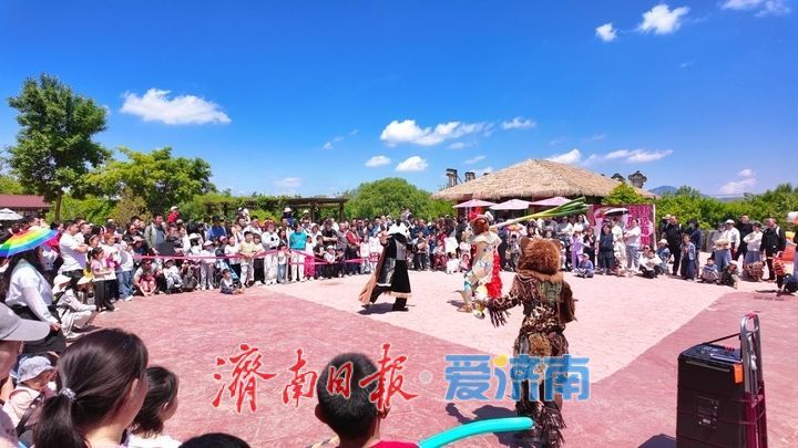 济南野生动物世界“五月遛娃节”启幕 超值优惠解锁初夏亲子新体验