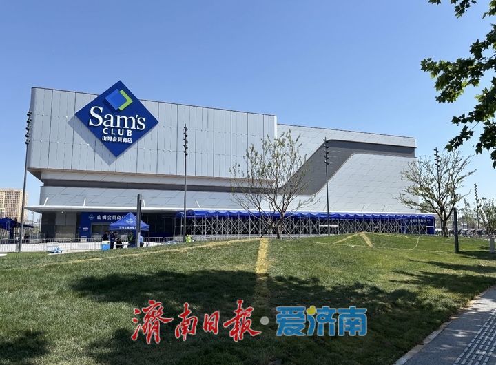 “首店热潮”背后，一座城市的消费进化与商业进阶
