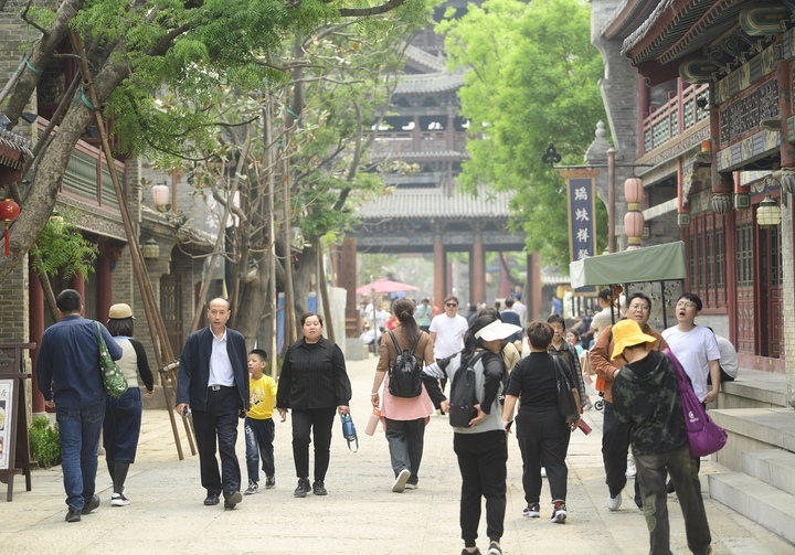 畅游明水古城，沉醉不知归路