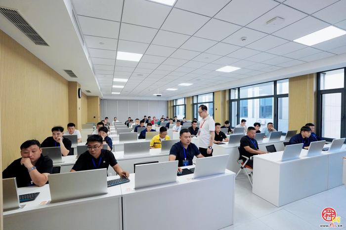 第二届全国住房城乡建设行业职业技能大赛山东省选拔赛在济南能源集团培训基地举行