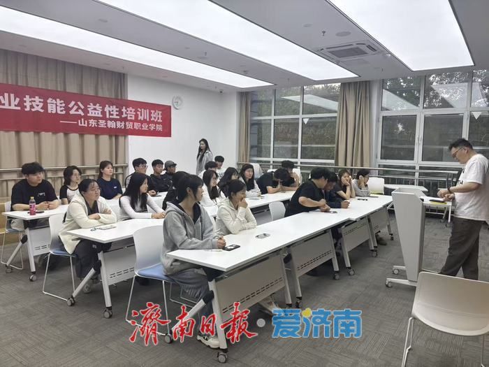 一根直播网线释放新活力：拓宽就业赛道、赋能泉城好品出圈