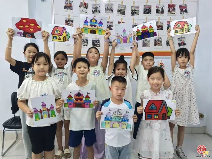 “小小城管员”上岗记！——普集瑞祥社区这场文明实践体验日超有料