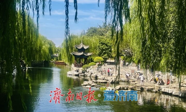 一年四季 泉在济南丨秋日胜春朝，黑虎泉畔人气旺