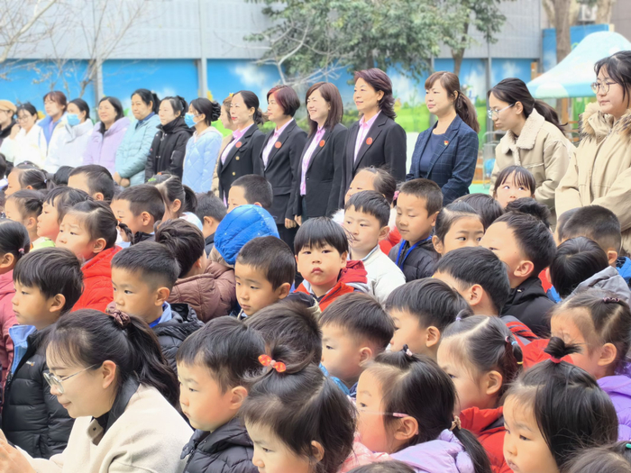 佛山苑幼教集团：一场爱心捐赠，一次精神传递