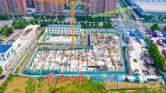 缓解片区停车难 天桥药山绿色低碳新能源停车场项目主体冲出正负零