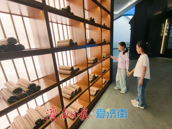 齐长城文化博物馆试运行首日人气高涨