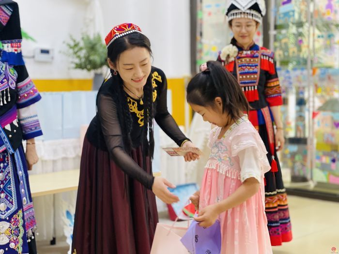 民族传古韵 粽情过六一丨济南市槐荫区礼乐佳苑幼儿园雅苑分园端午六一双节狂欢超治愈！