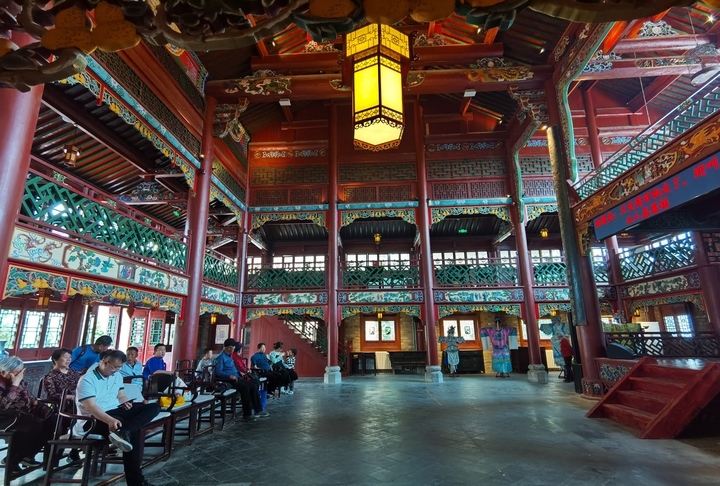 畅游明水古城，沉醉不知归路