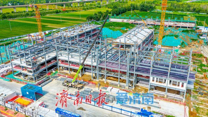 省实验中学鹊华校区初中部建设提速 赋能起步区教育高质量发展