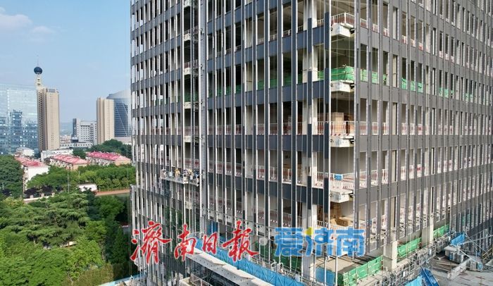 小梁庄项目A地块工程稳步推进 打造现代化商业办公新地标​