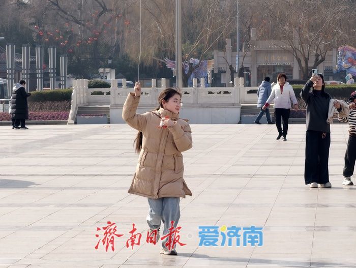 气温攀升暖意浓