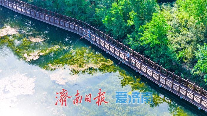 晴日里的生态画卷 济南腊山腊山河尽显人与自然和谐之美