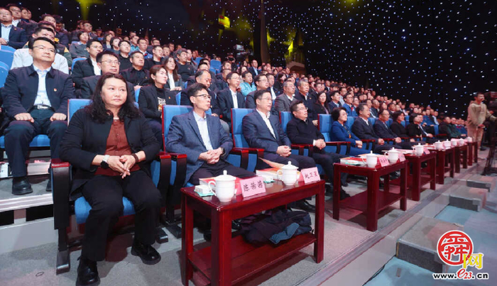 践行“三牛”精神 争做国企先锋——2025年度济南市属国有企业“三牛”先锋发布活动举行