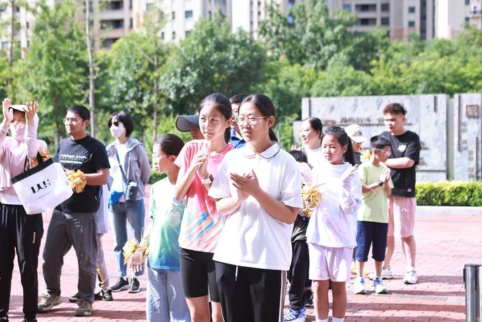 活力经纶 家校共育｜经纶小学首届社区联动亲子定向越野赛开赛啦！