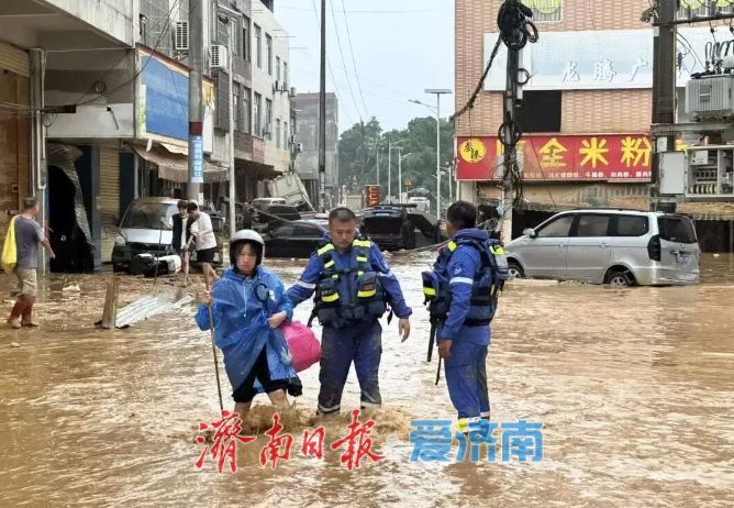 “济南好人”危难中救人，是偶然？