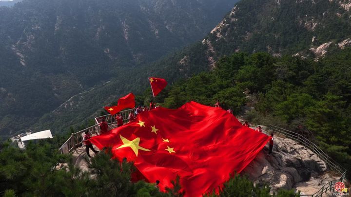 天蒙之巅