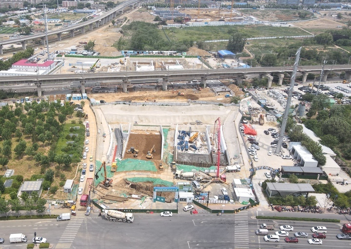 济南奥体西路北延下穿铁路打通瓶颈 