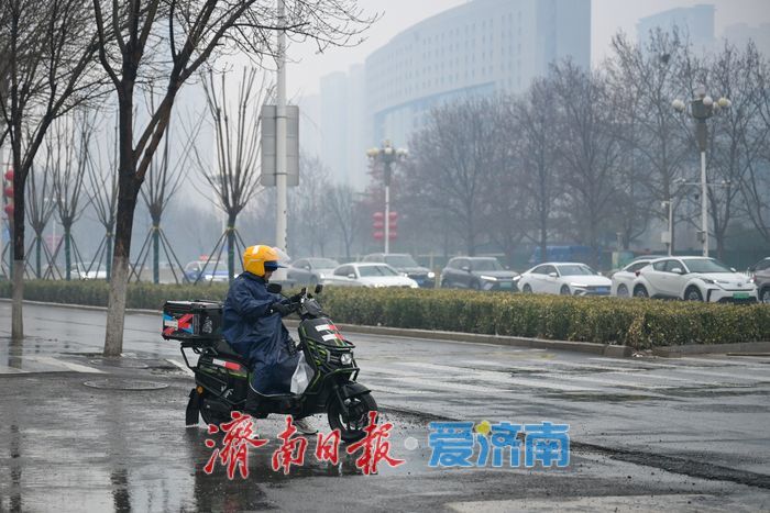 乍暖还寒 济南迎来三月首场降雨降温天气